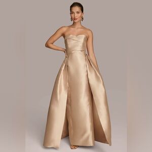 Donna Karen Elegant Strapless Gold Evening Gown